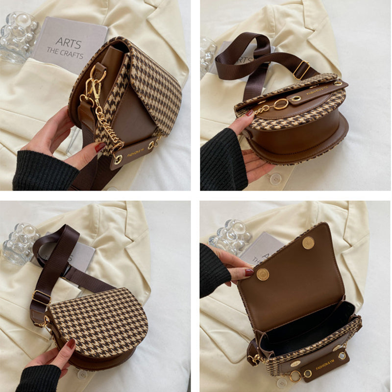 Retro Simple All-Match Wide Strap Saddle Bag