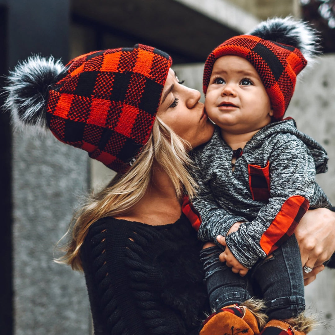 2PCS Winter Parent-child Lovely Hairball Knitted Hat