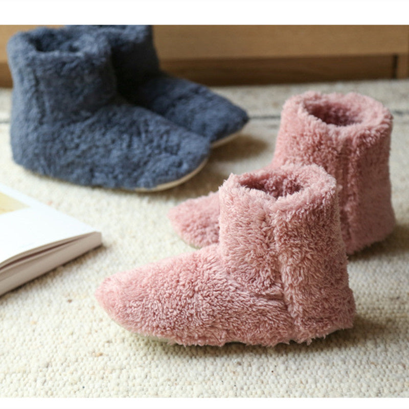 High boots with coral velvets for warmth