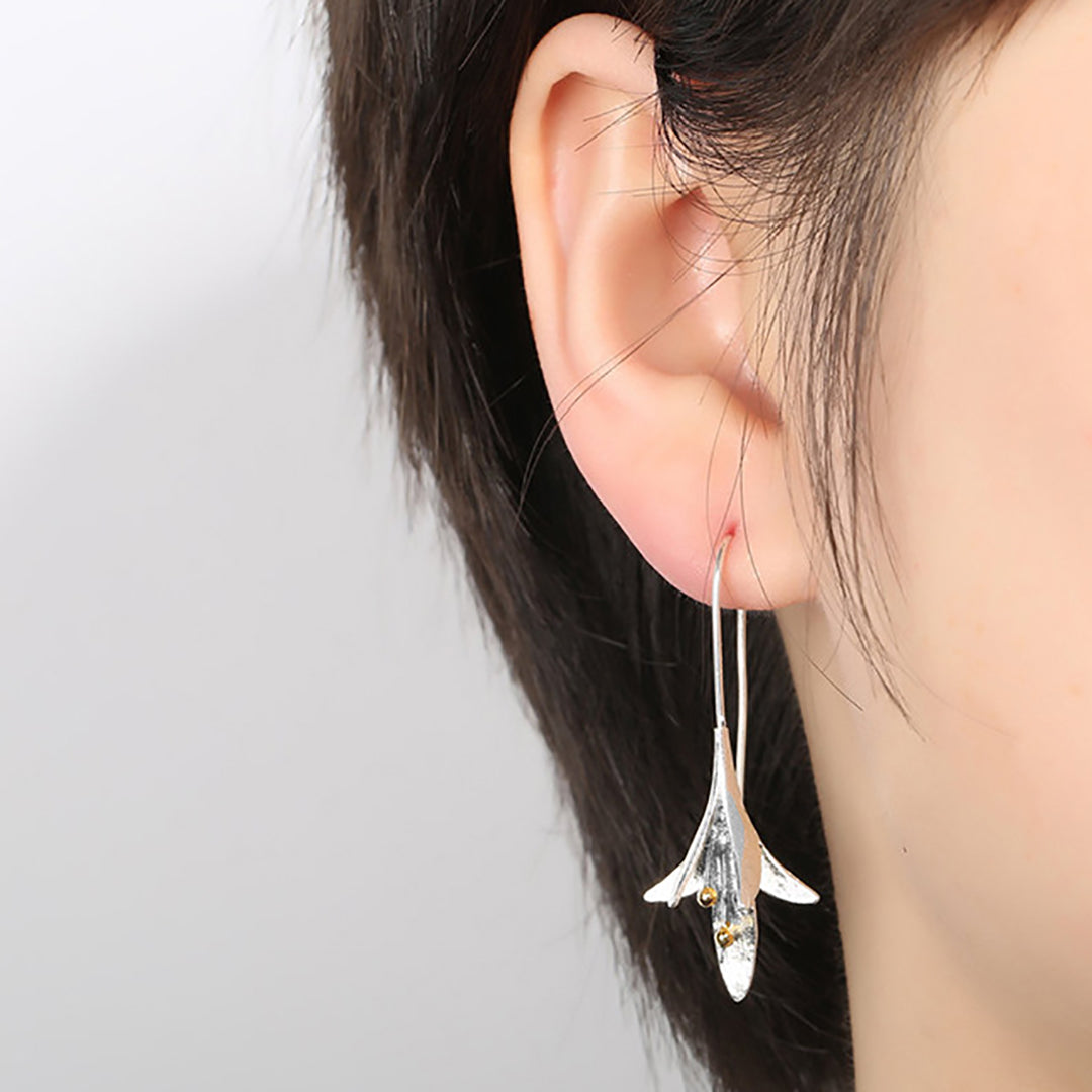 Female Vintage Flower Earrings