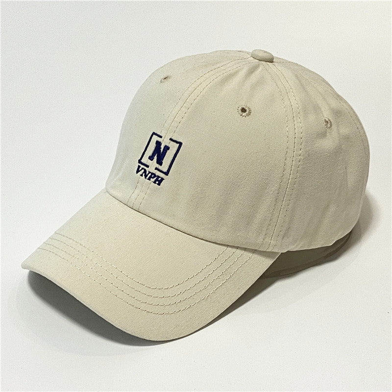 Casual Embroidered Sun-shade Baseball Cap