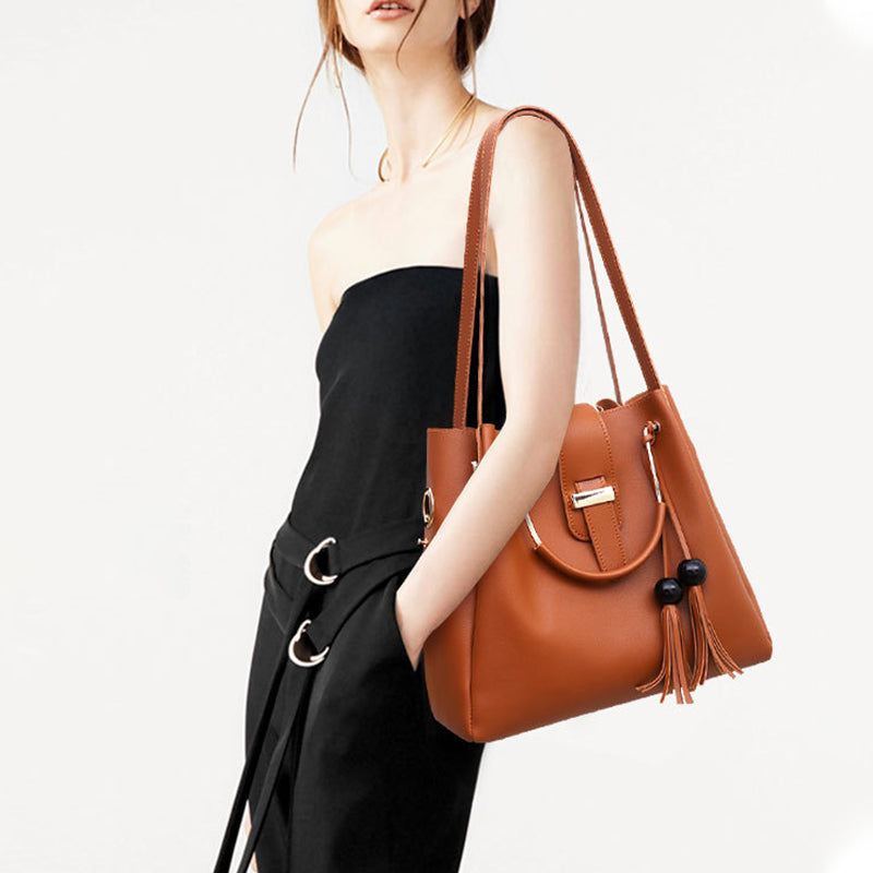 Fashion Tassel Three-piece Bucket Bag For Travel
