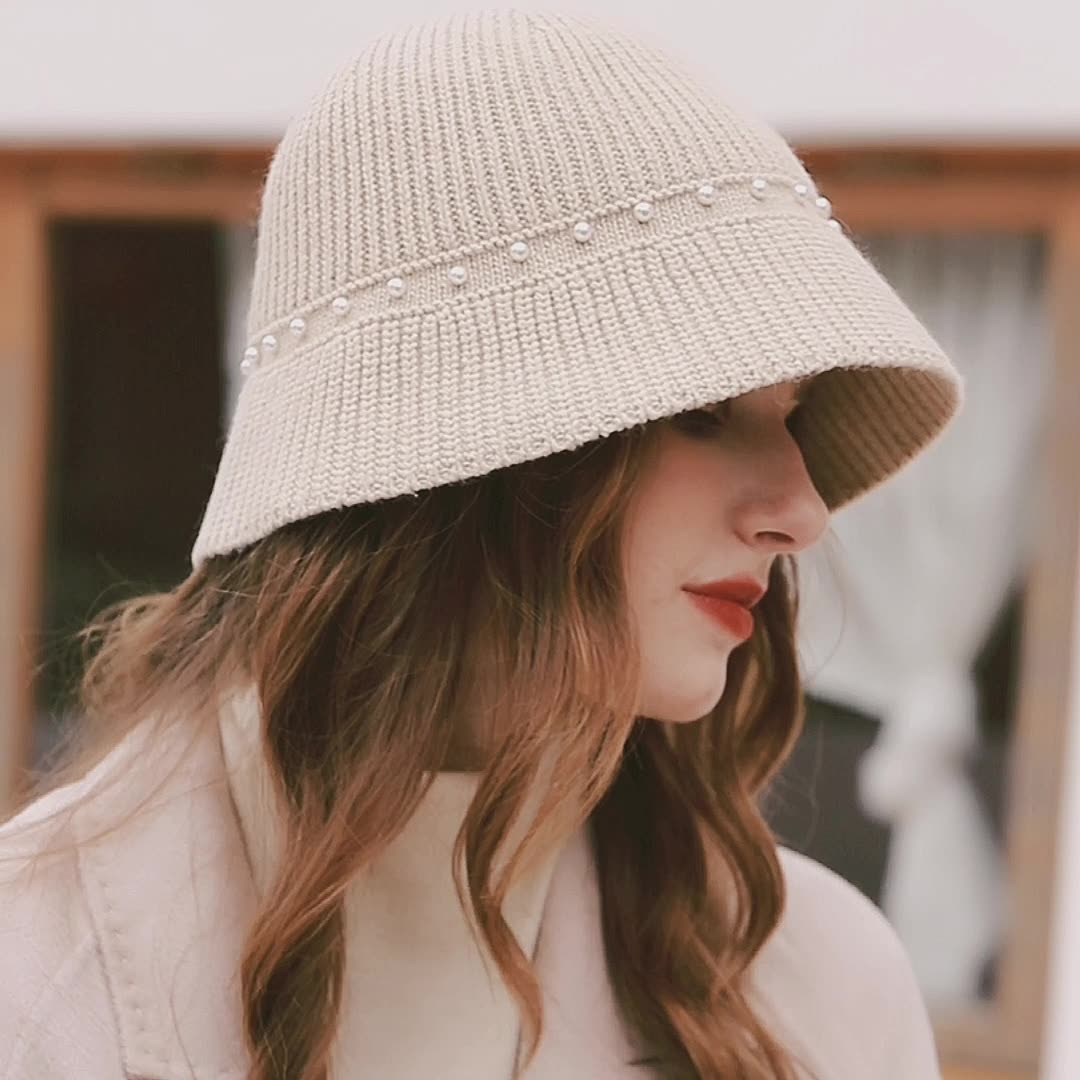 Simple And Casual Knitted Woolen Pot Hat