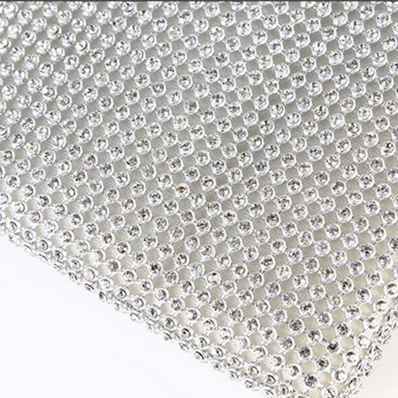 Vertical Metal Chain Rhinestone Shoulder Bag