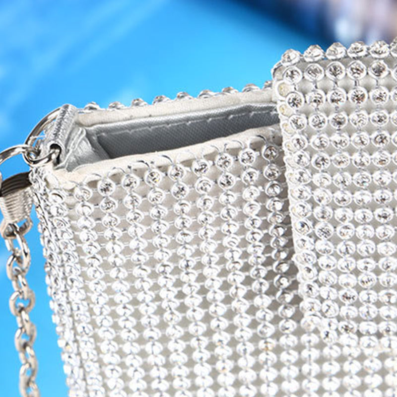 Vertical Metal Chain Rhinestone Shoulder Bag