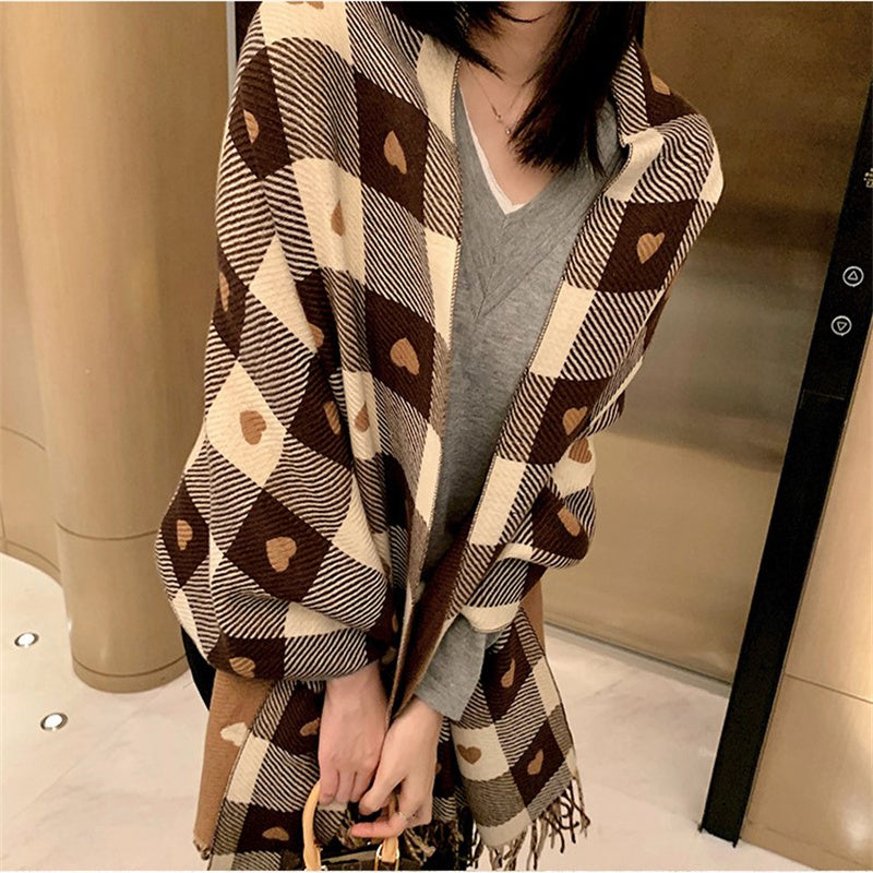 Warm Plaid Scarf With Thick Tassels