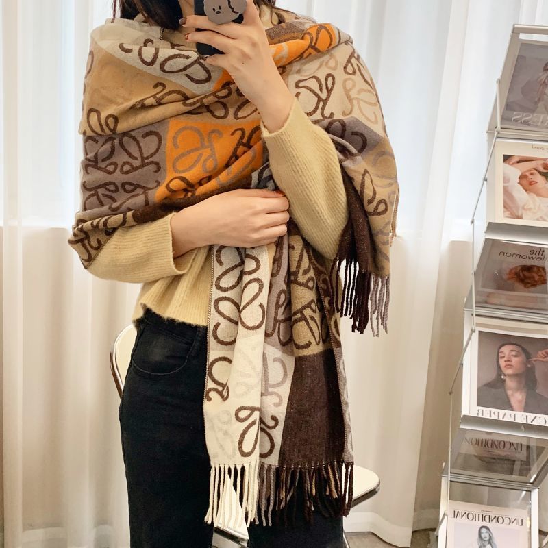 Women Check Color-block Tassel Warm Scarf
