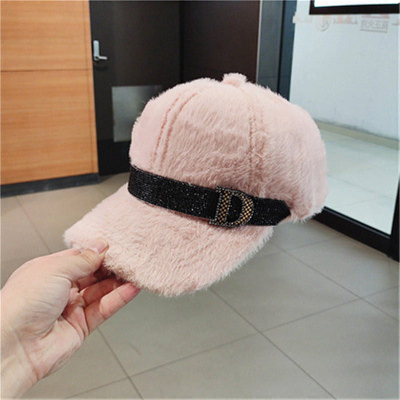 Padded warm plush duck tongue diamond baseball cap