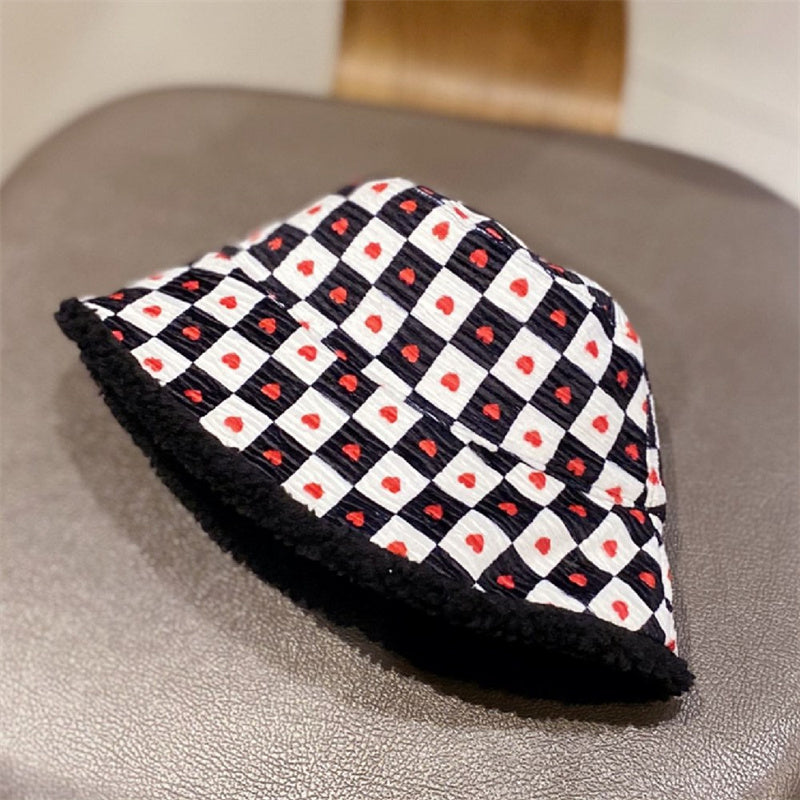 Heart checkerboard check double sided warm lamb wool fisherman's hat