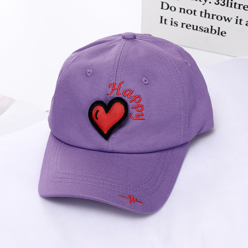 Fashion heart-shaped baseball cap