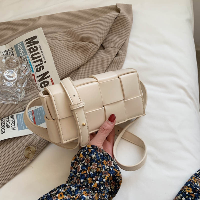 Fashion Woven Belt Bag Shoulder Bags