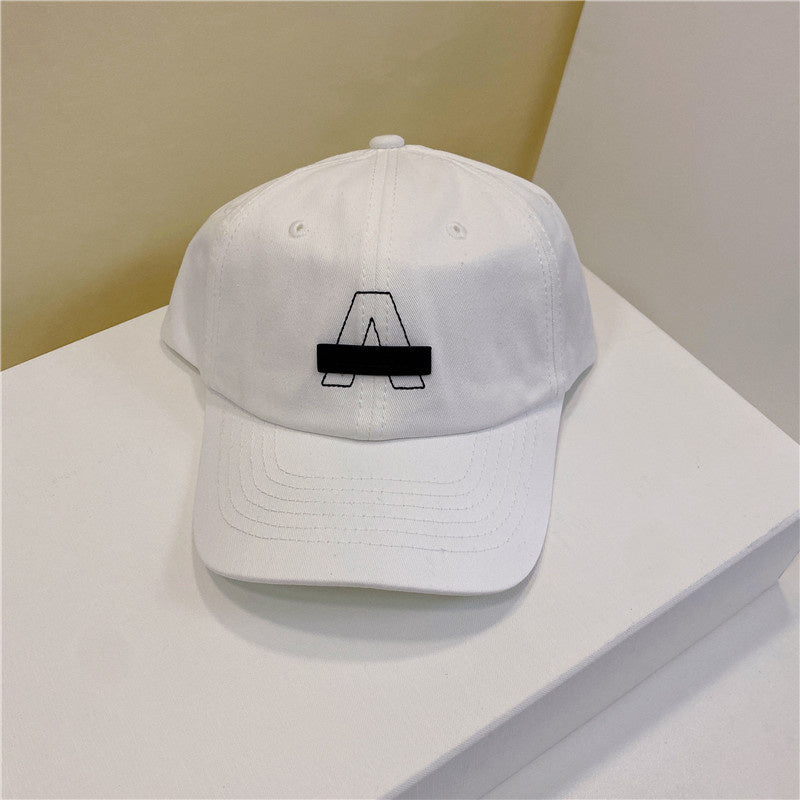 Letter A Design Embroidered Baseball Cap 的副本