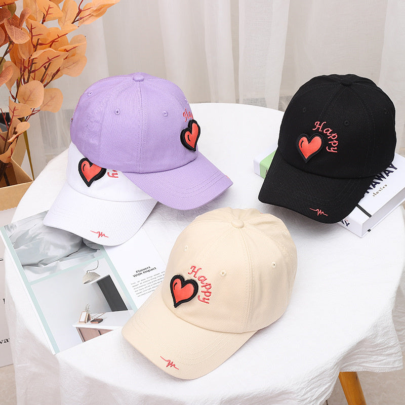 Fashion heart-shaped baseball cap