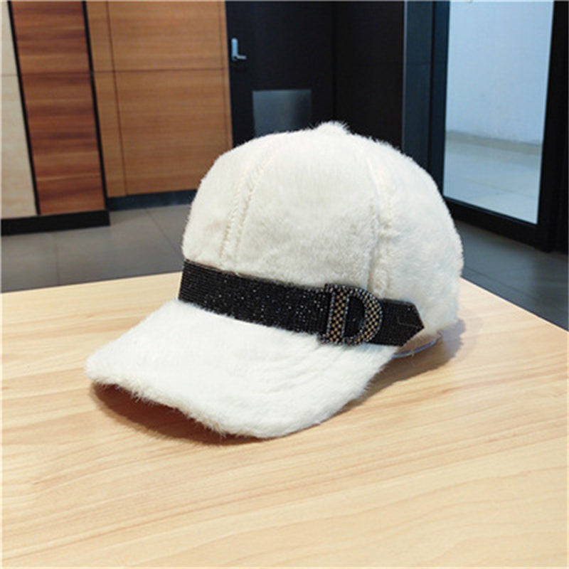 Padded warm plush duck tongue diamond baseball cap