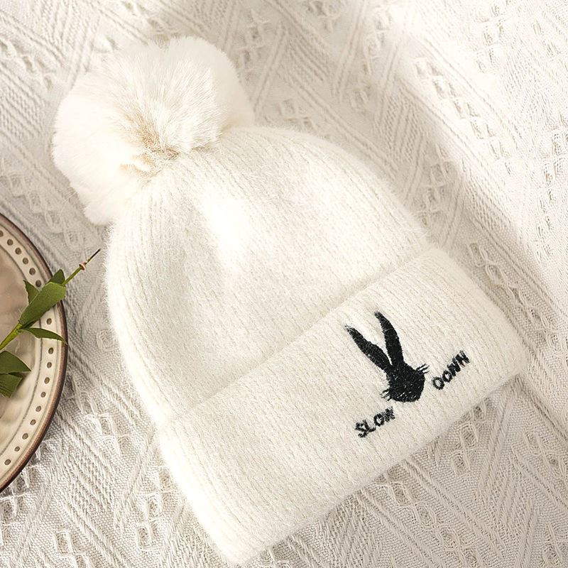 Windproof Wool Ball Knitted Hat