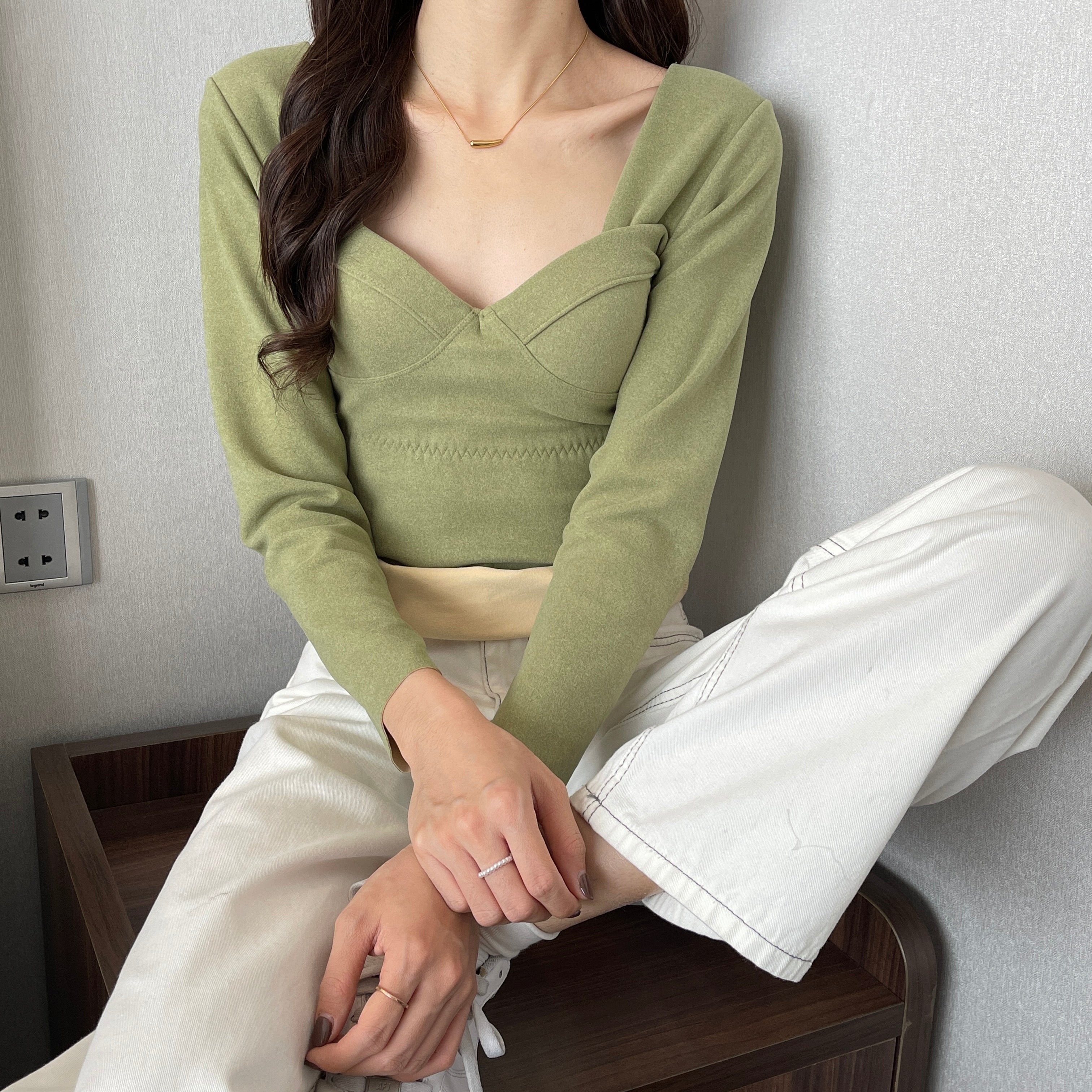 Seamless Thermal Underwear With Chest Pad