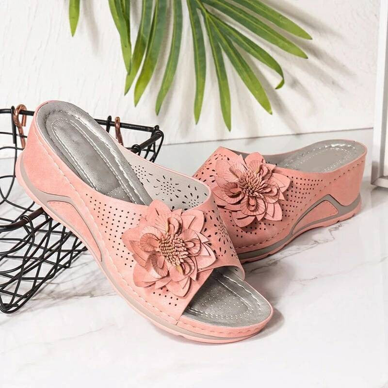 Flower Hollow Wedge Sandals