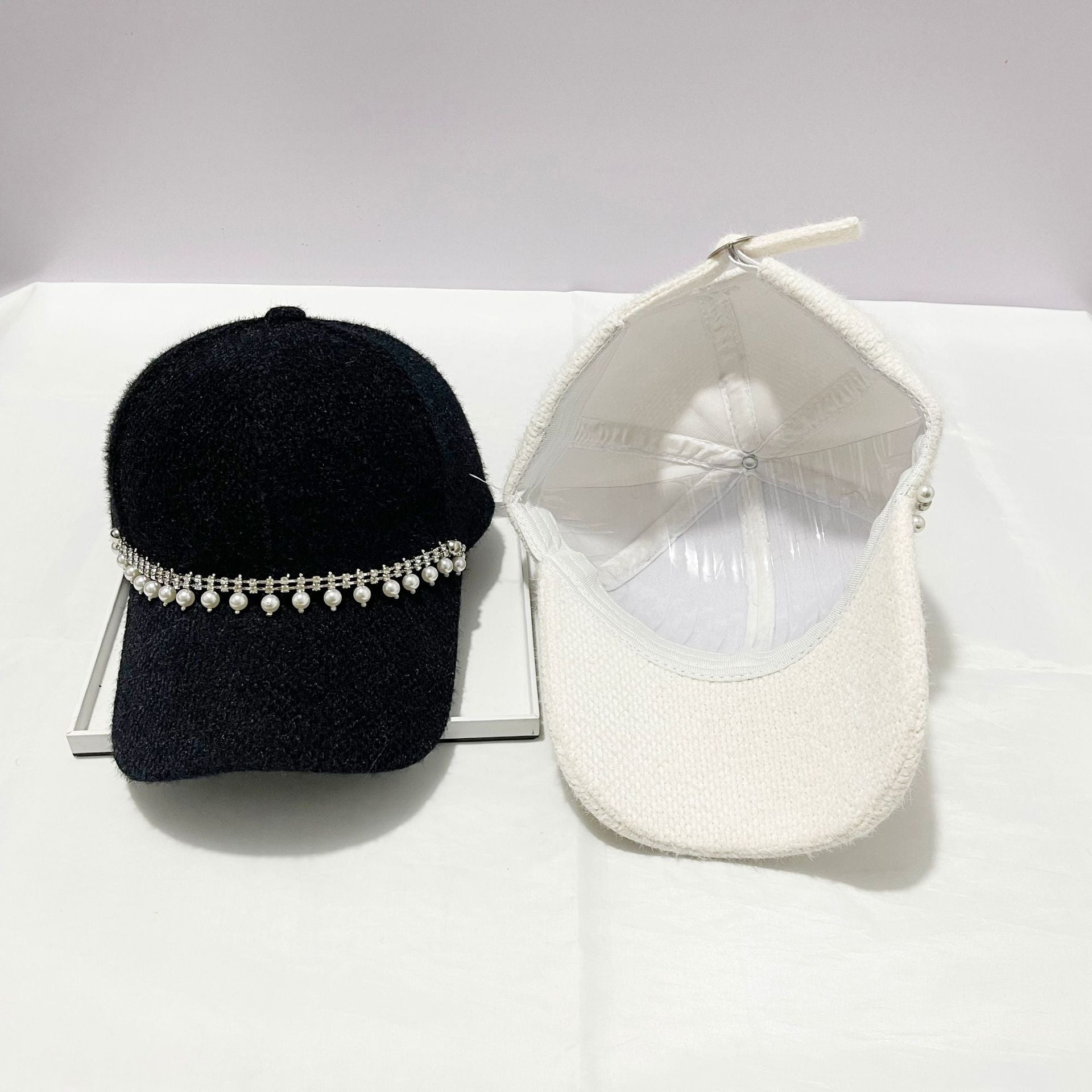 Chain Pearl Cap With Diamond